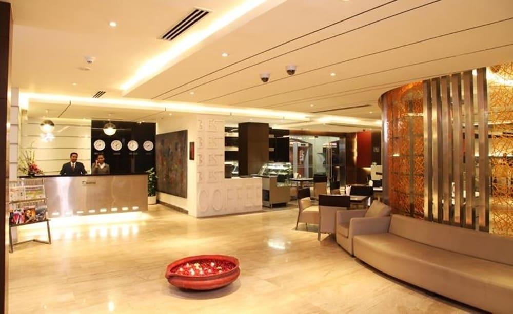 Silver Ferns A Boutique Hotel Yeni Delhi Dış mekan fotoğraf