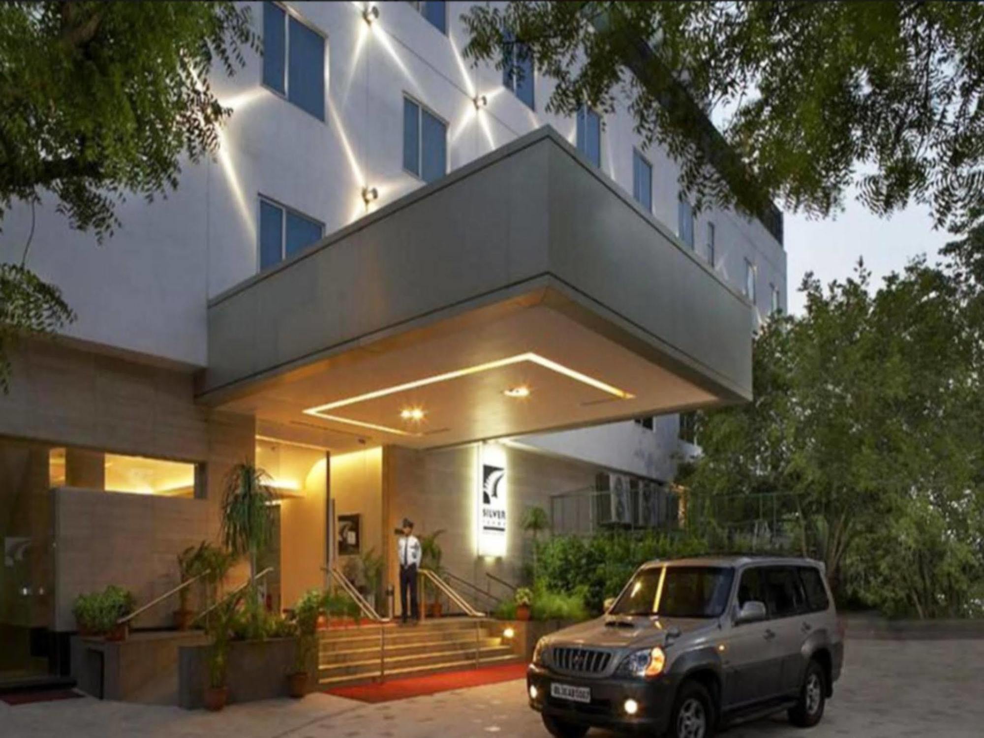 Silver Ferns A Boutique Hotel Yeni Delhi Dış mekan fotoğraf